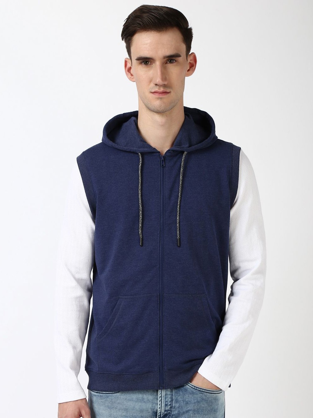 

Peter England Casuals Men Solid Hood Cotton Front-Open Sweatshirt, Navy blue