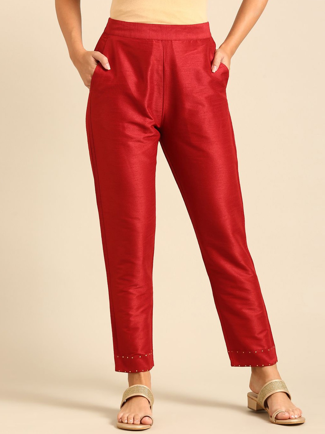 

De Moza Women Solid Cigarette Trousers, Red