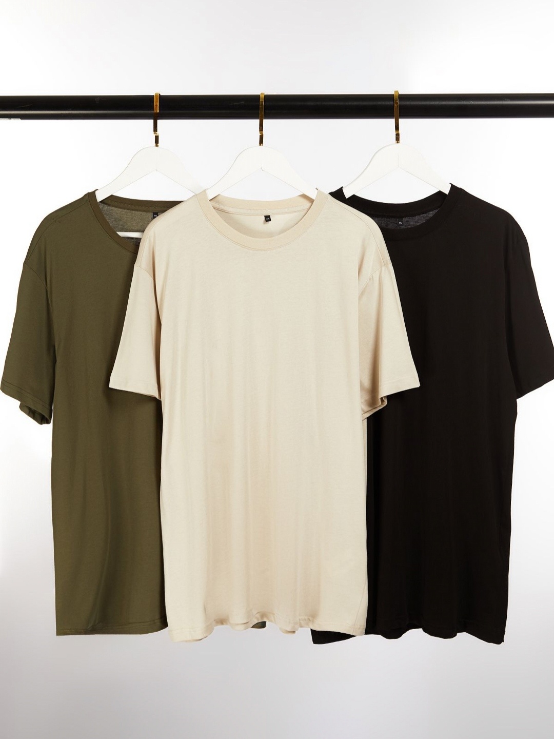 

Trendyol Men V-Neck Pockets T-shirt, Na