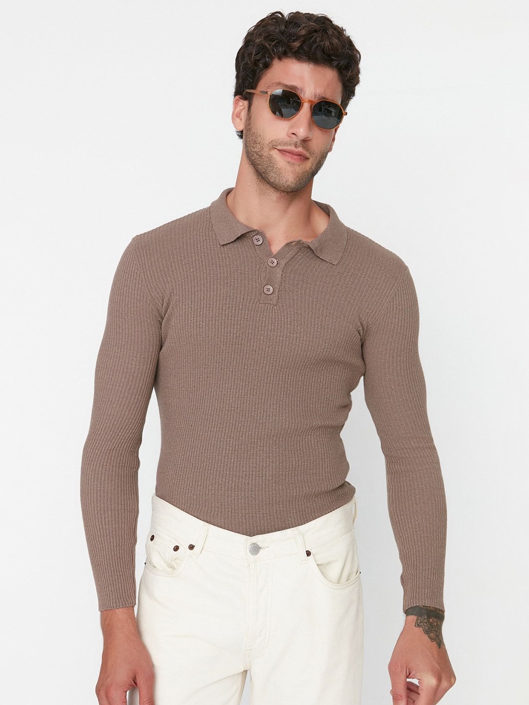 

Trendyol Men Solid Polo Collar T-shirt, Brown