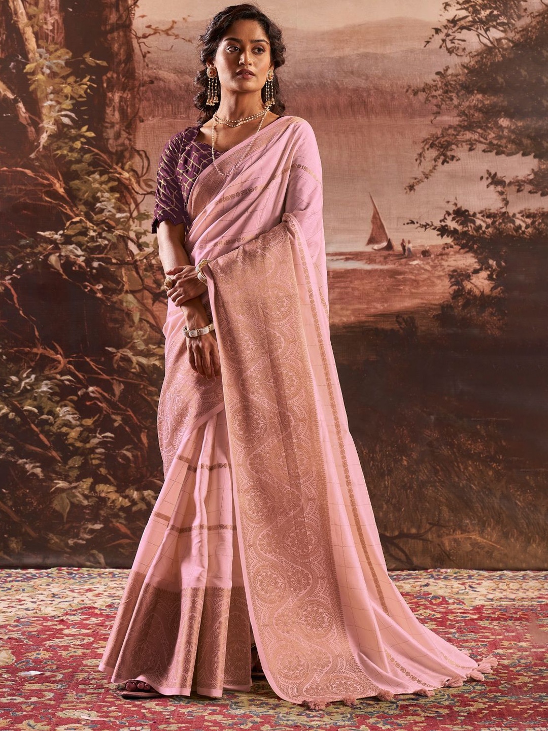 

CHUDIYA Woven Design Saree With Zari Border, Pink