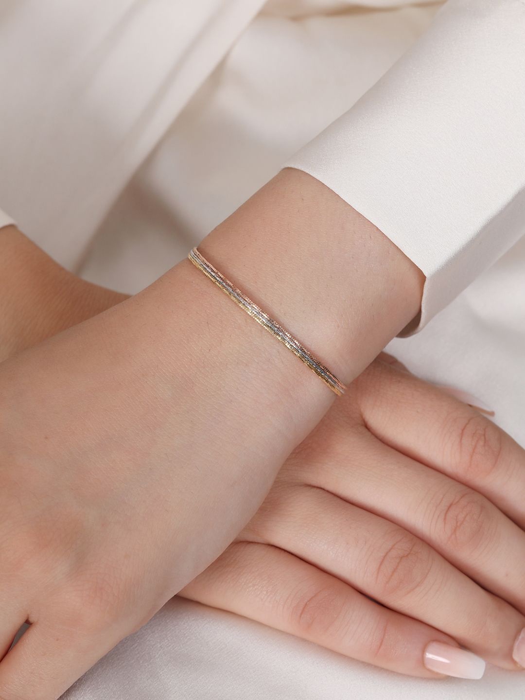

Zavya 925 Sterling Silver Rhodium-Plated Link Bracelet