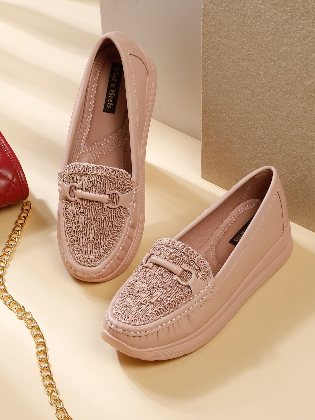 

Flat n Heels Women Solid Loafers, Pink