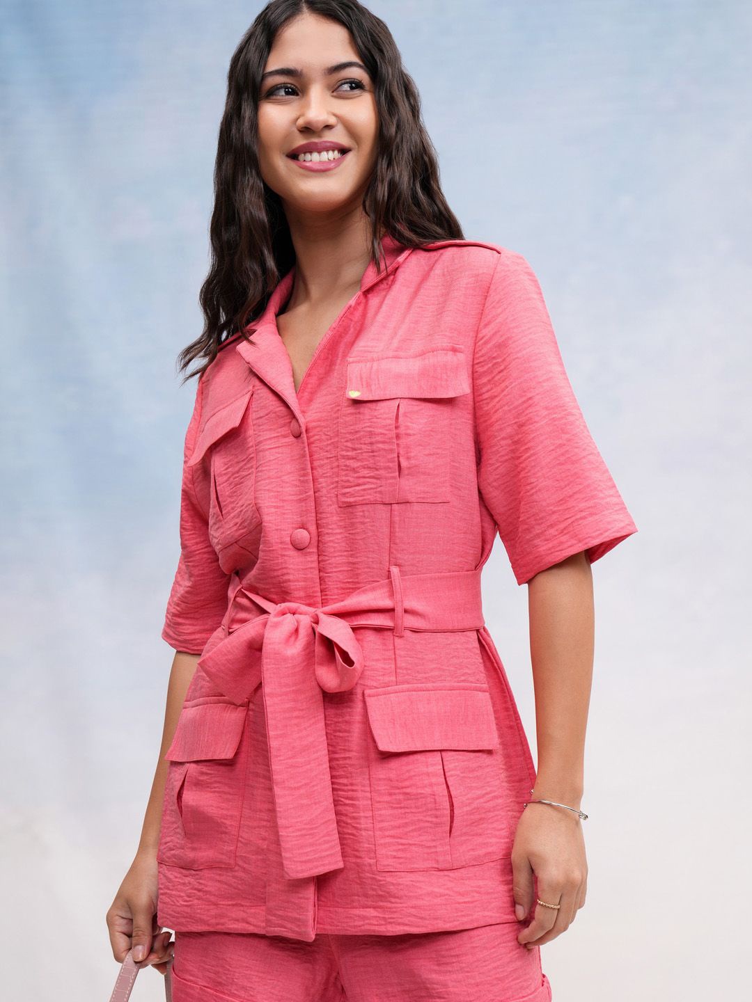 

Vishudh Collared Jacket & Shorts, Coral