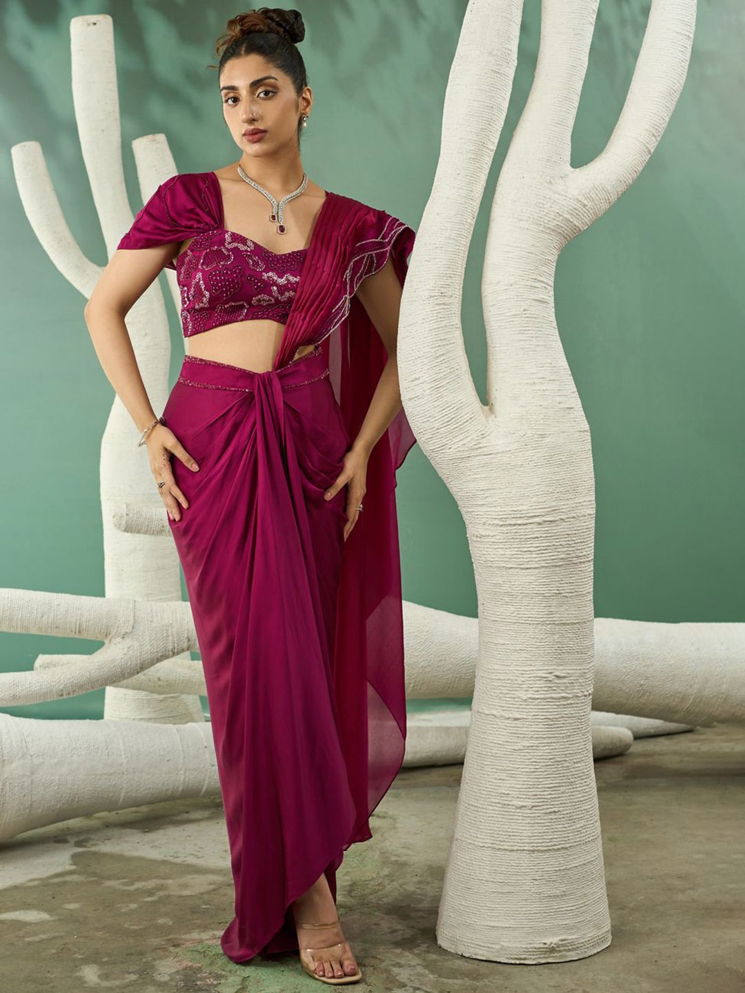

ONE KNOT ONE Embellished Crop Top Skirt & Detachable Dupatta, Maroon