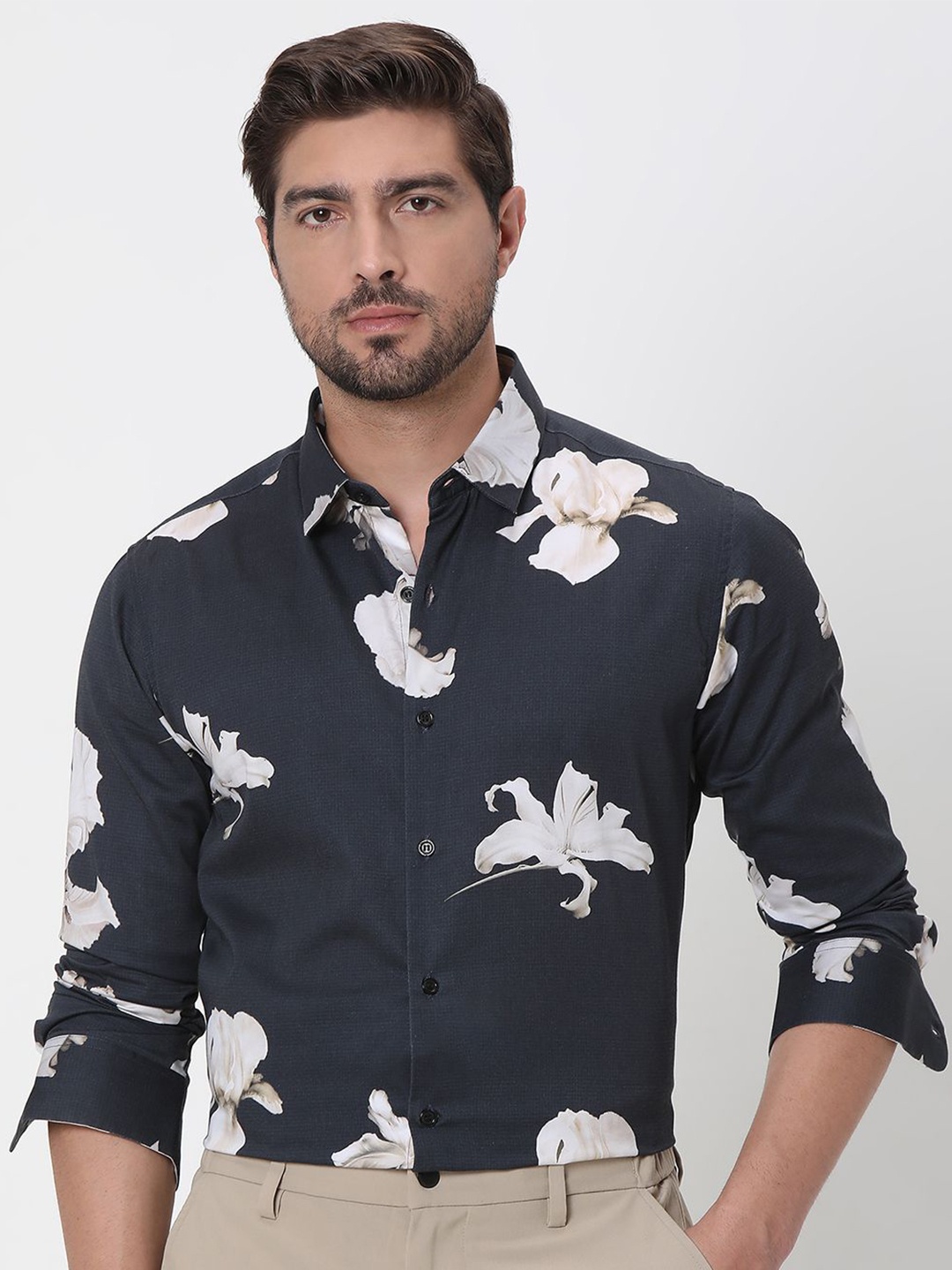 

Mufti Men Spread Collar Floral Printed Cotton Slim Fit Casual Shirt, Charcoal