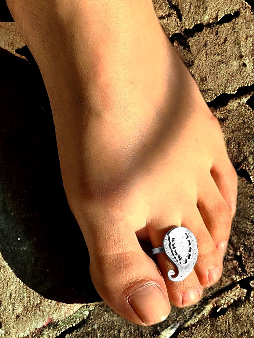 

Sangria 925 Sterling Silver Paisley Design Toe Rings