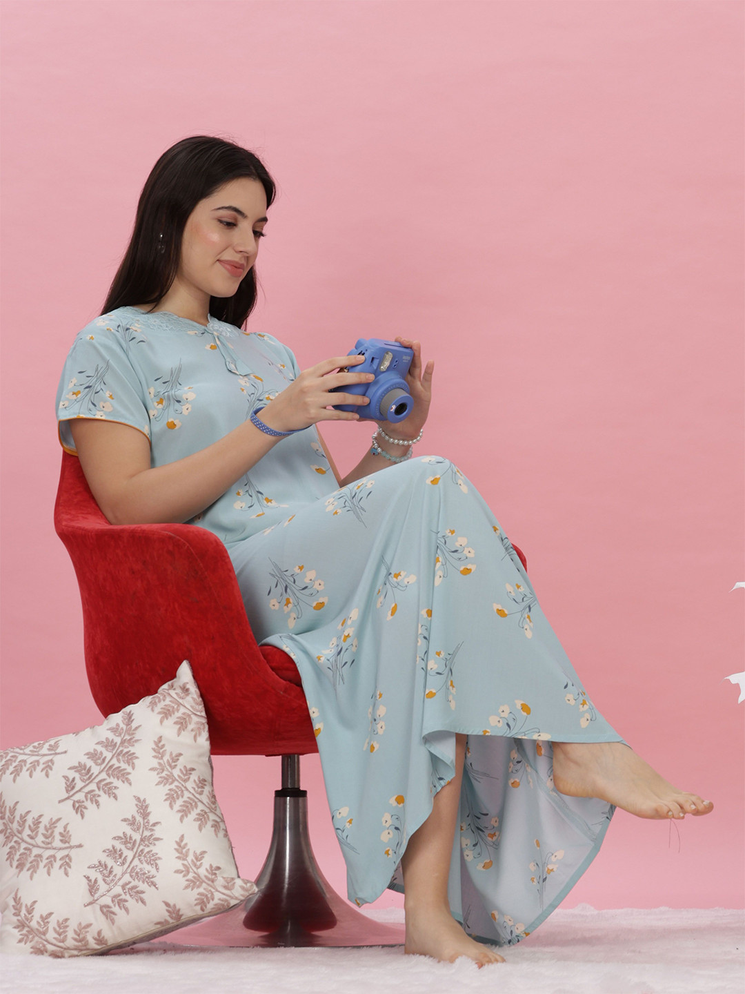

9shines Label Women Floral Printed Maxi Nightdress, Blue