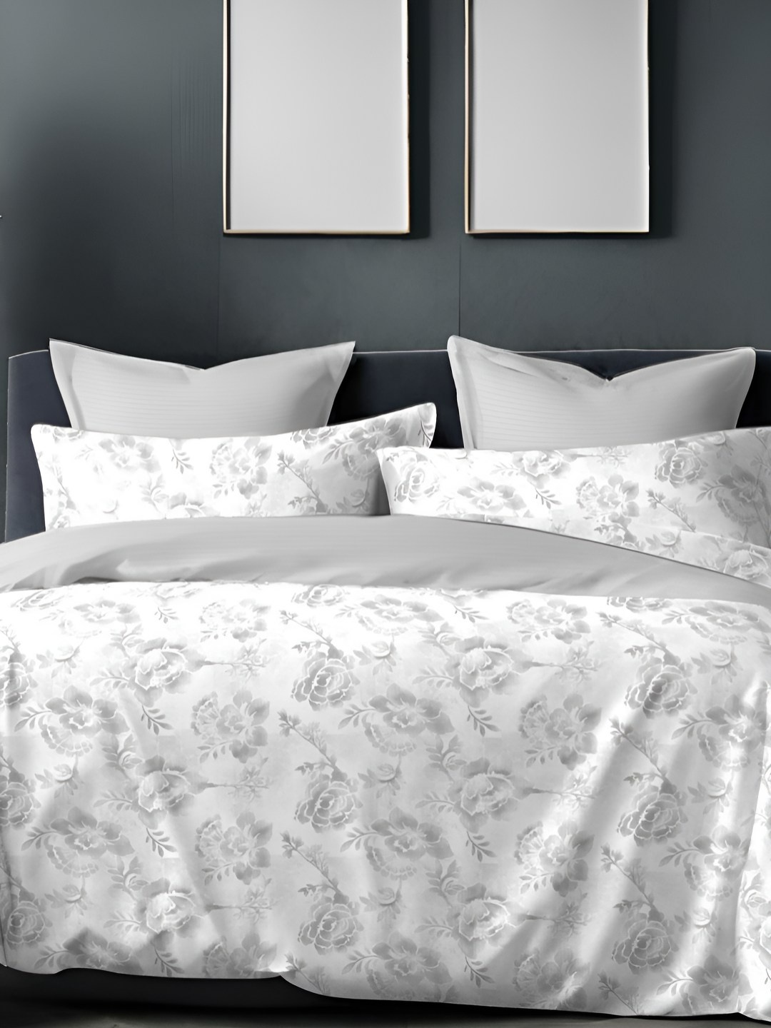 

Sleeping Owls- because your sleep matters White & Grey Floral 144 TC Queen Bedsheet with 2 Pillow Covers