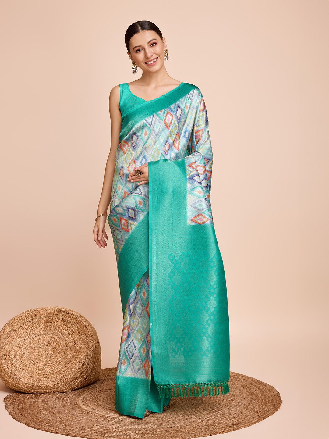 

Kriyansh Ethnic Motifs Traditional Zari Kanjeevaram Saree, Sea green