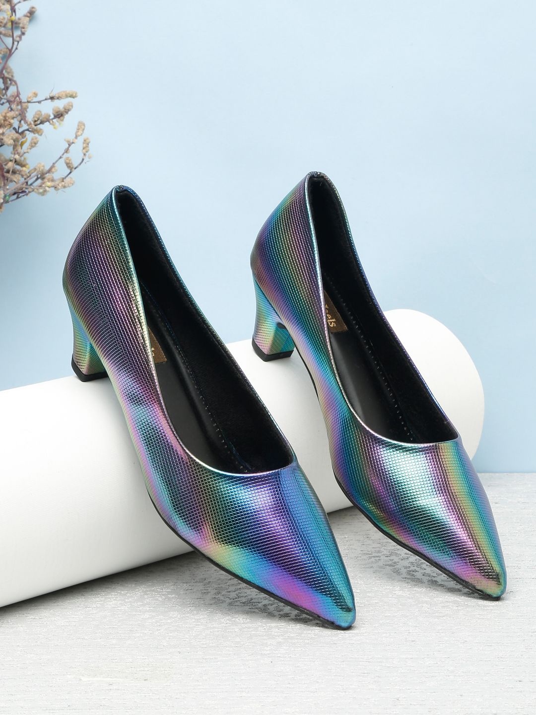 

Flat n Heels Women Block Heel Pumps, Blue