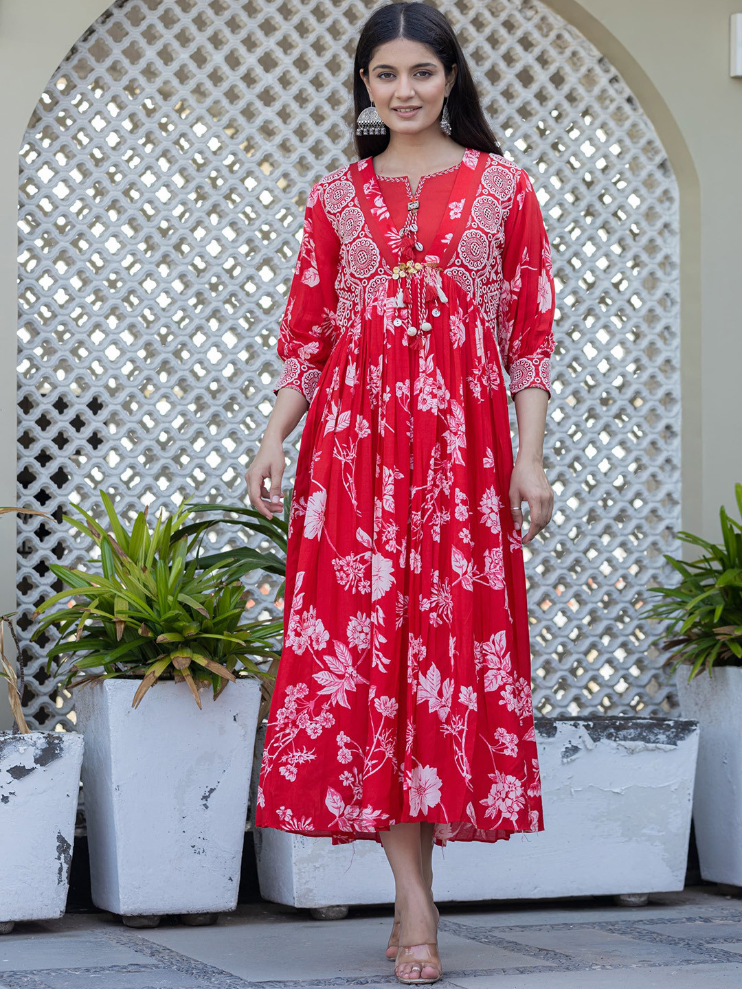

SIDDHANAM Floral Embroidered Pure Cotton Anarkali Kurta with Trousers, Rose