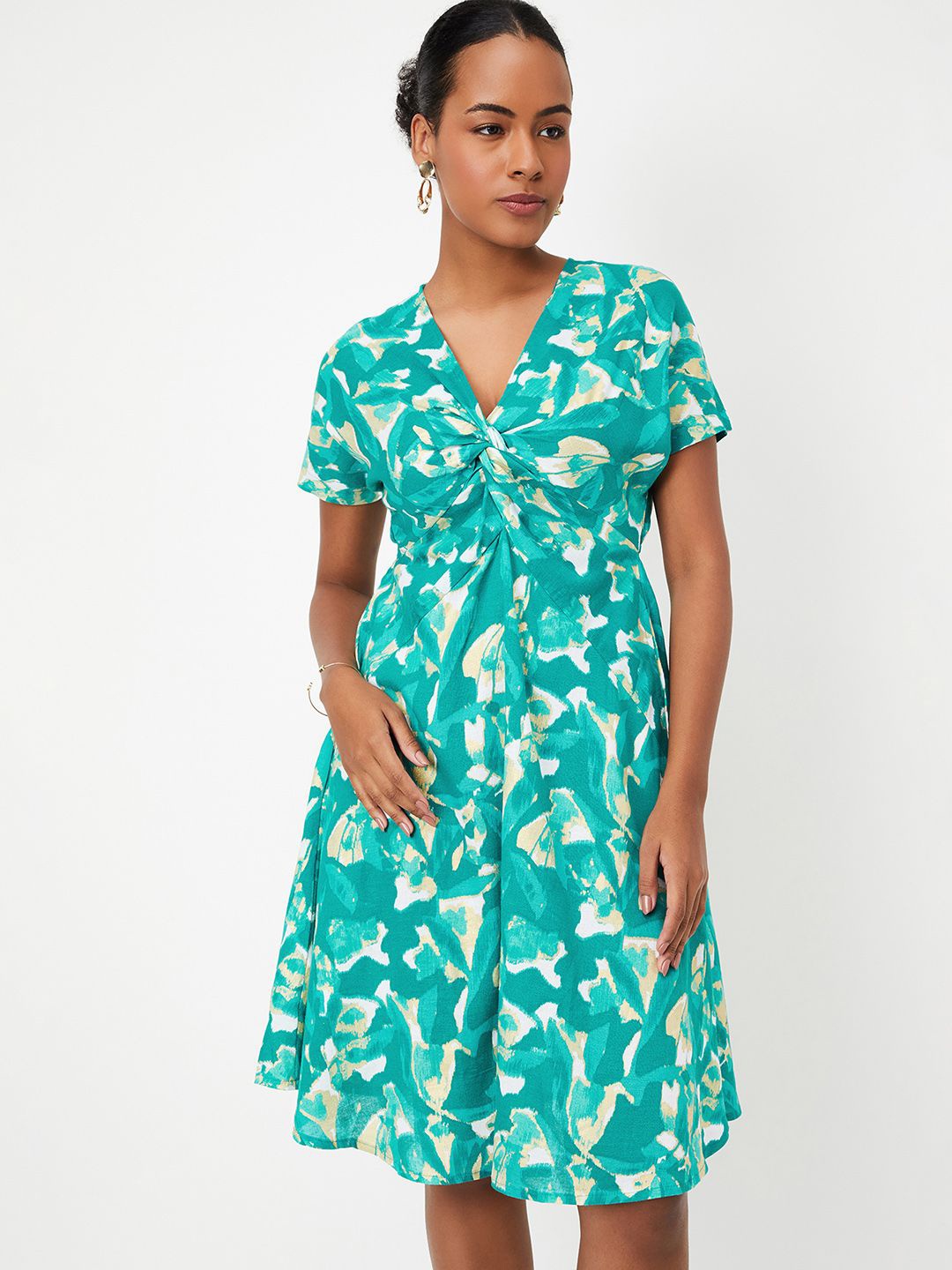 

max Floral Printed Wrap Dress, Green