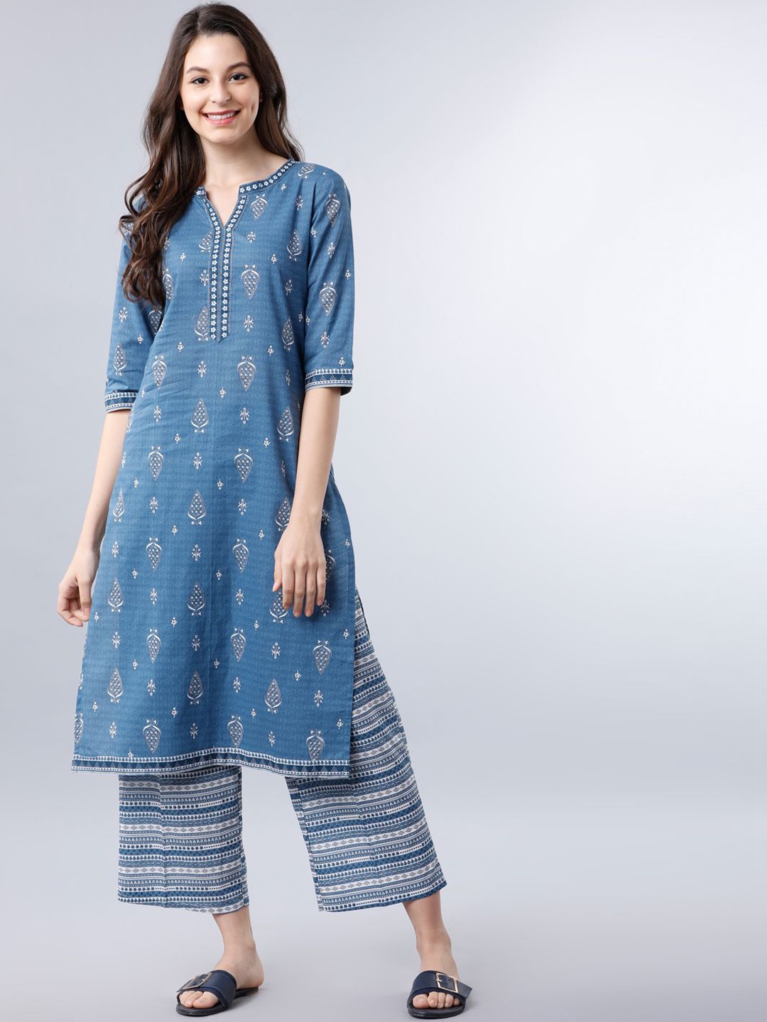 

Vishudh Ethnic Motifs Printed Mandarin Collar Cotton Straight Kurta, Blue