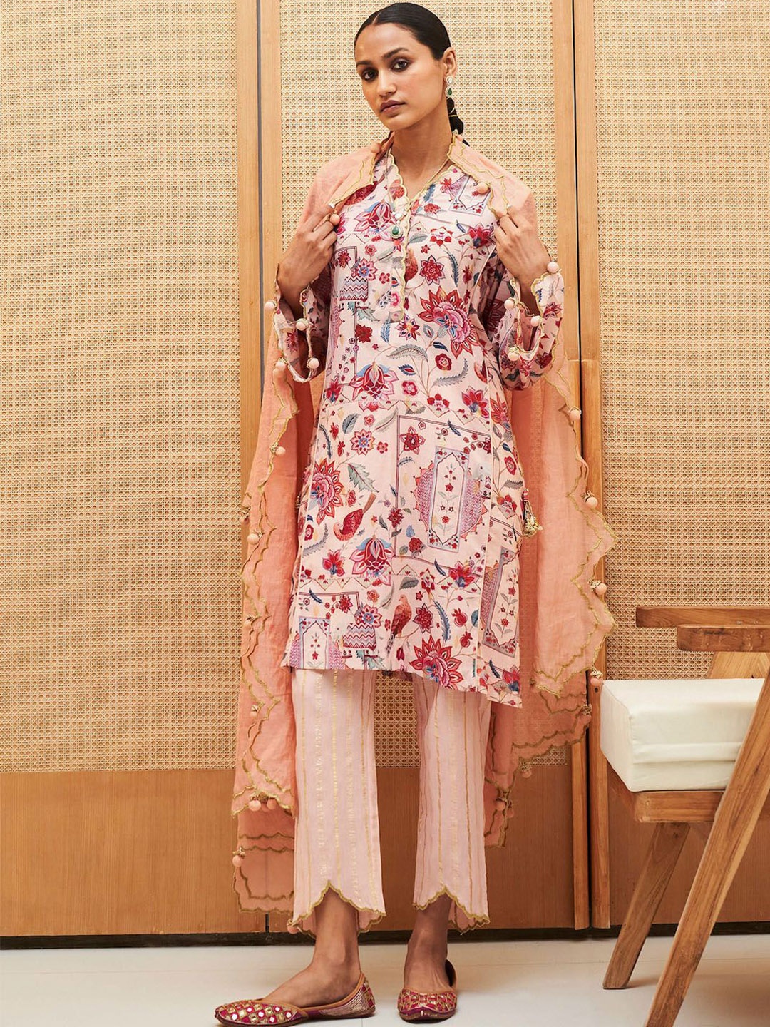 

Sage Saga Floral Printed Pure Cotton Straight Kurta With Trouser & Dupatta, Pink