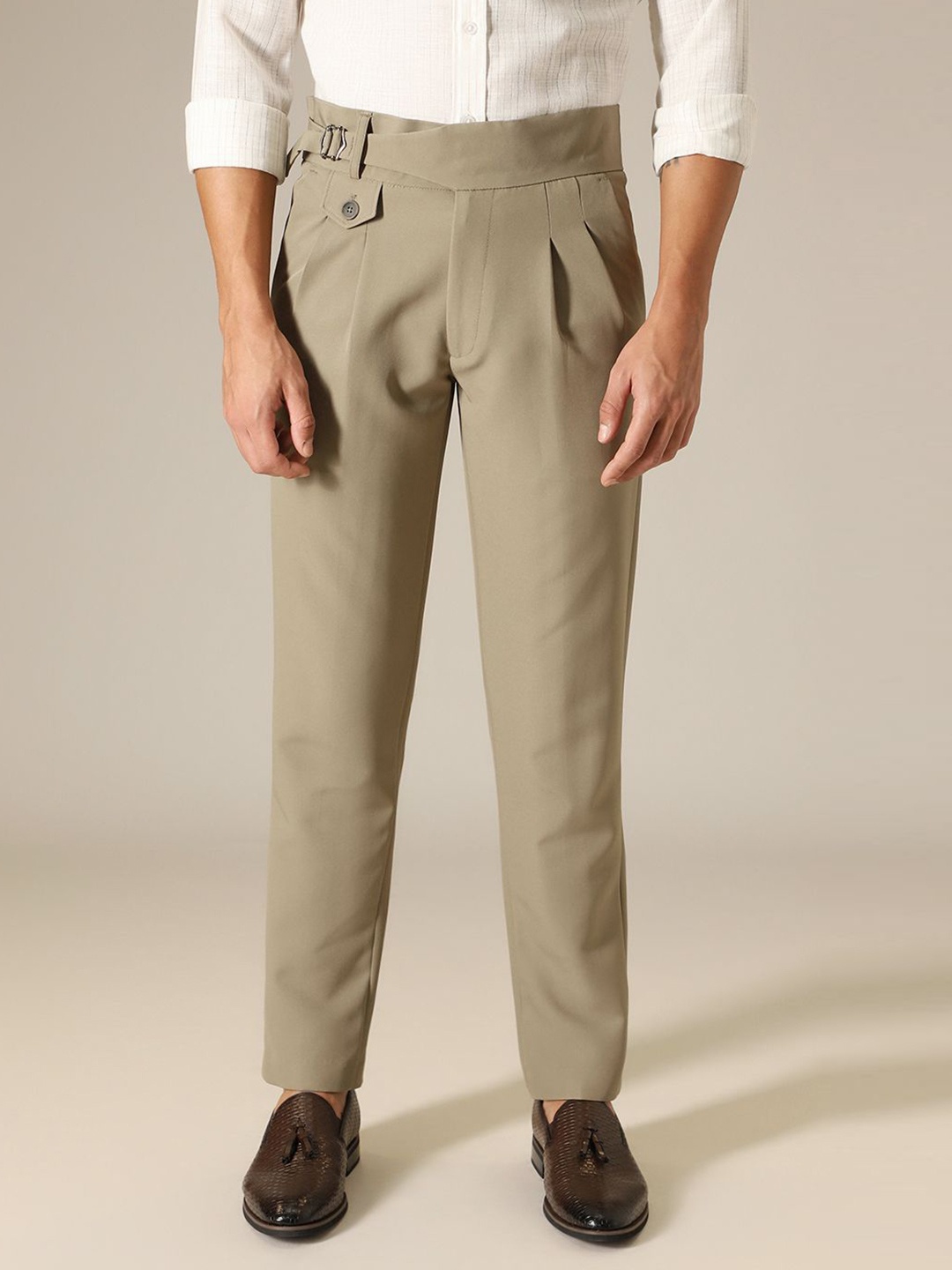 

Banana Club Men Original Slim Fit Pleated Regular Trousers, Beige
