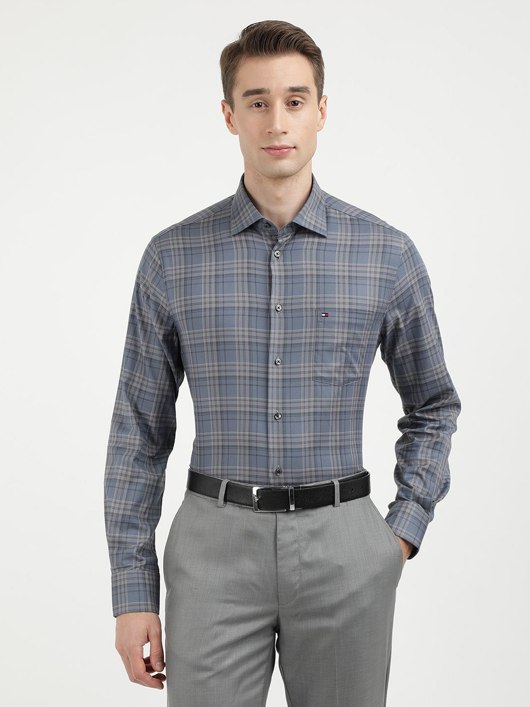 

Tommy Hilfiger Men Cutaway Collar Tartan Checked Cotton Formal Shirt, Grey
