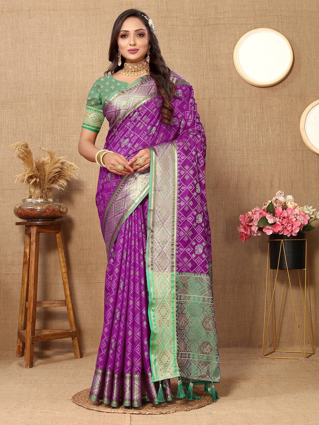 

Zeekha Woven Design Zari Pure Silk Kanjeevaram Saree, Purple