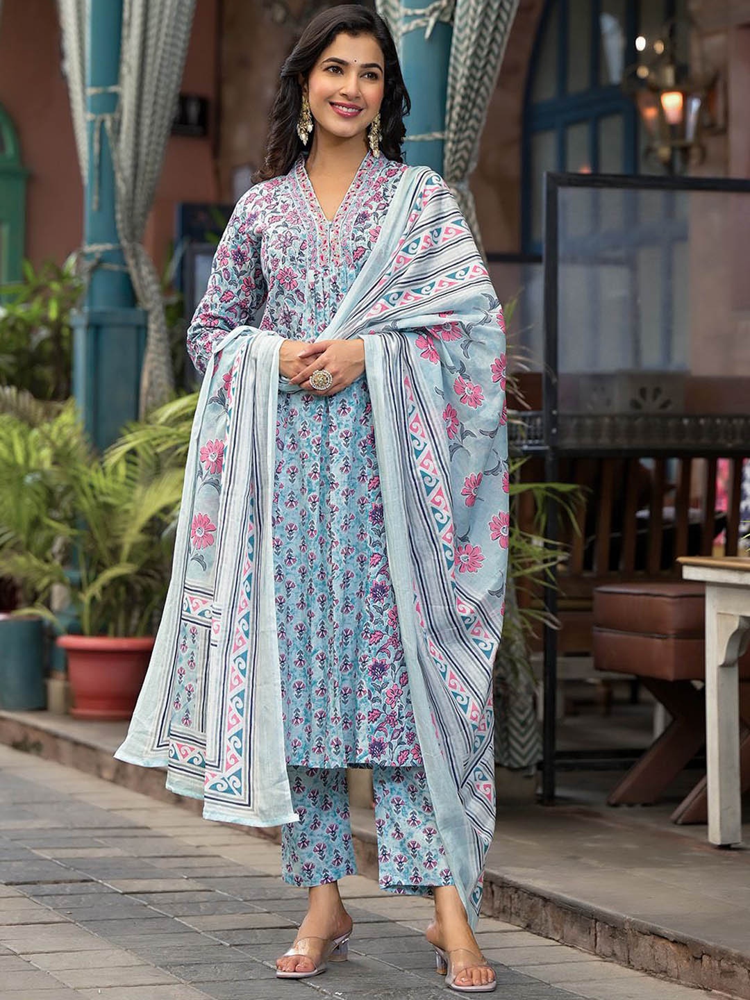 

Benaaz Floral Printed Pure Cotton A-line Kurta With Trousers & Dupatta, Turquoise blue