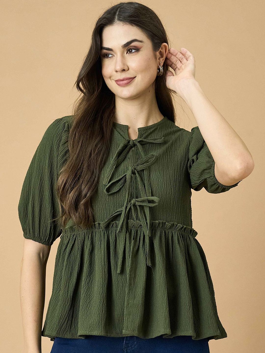 

Murcia Women Solid Round Neck Top, Olive