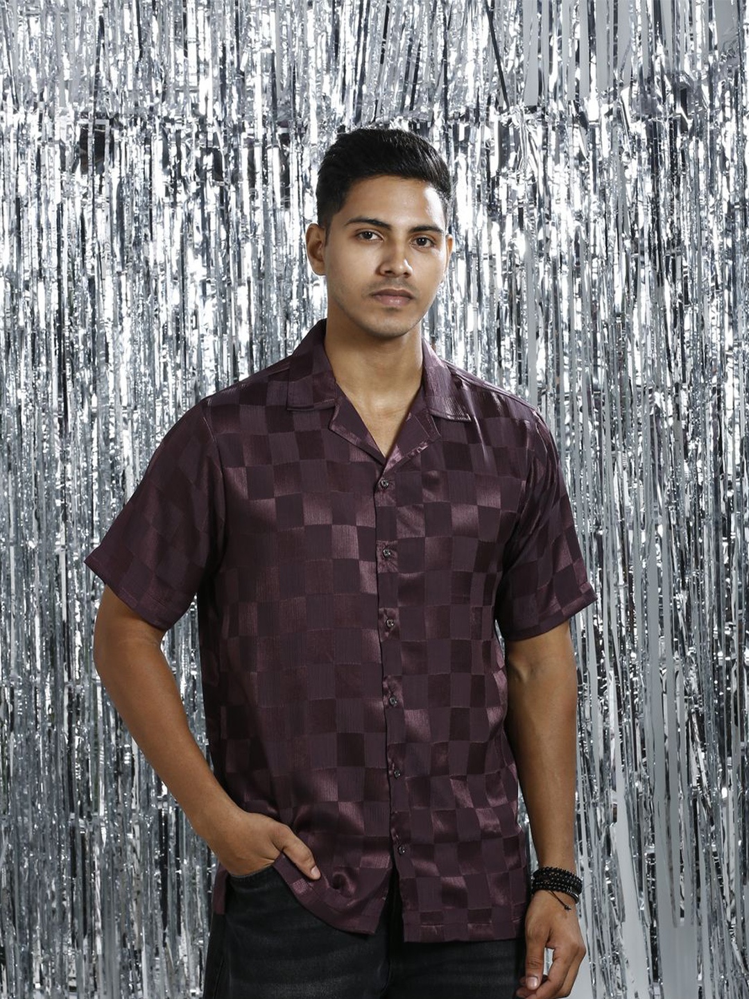 

Be Desi Men Relaxed Cuban Collar Checked Casual Shirt, Maroon