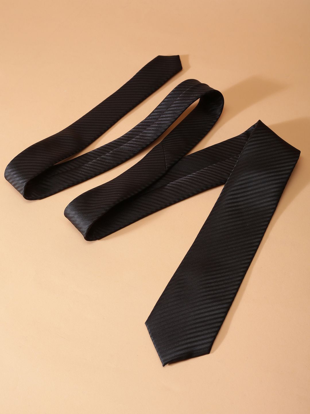 

Allen Solly Men Striped Broad Tie, Black