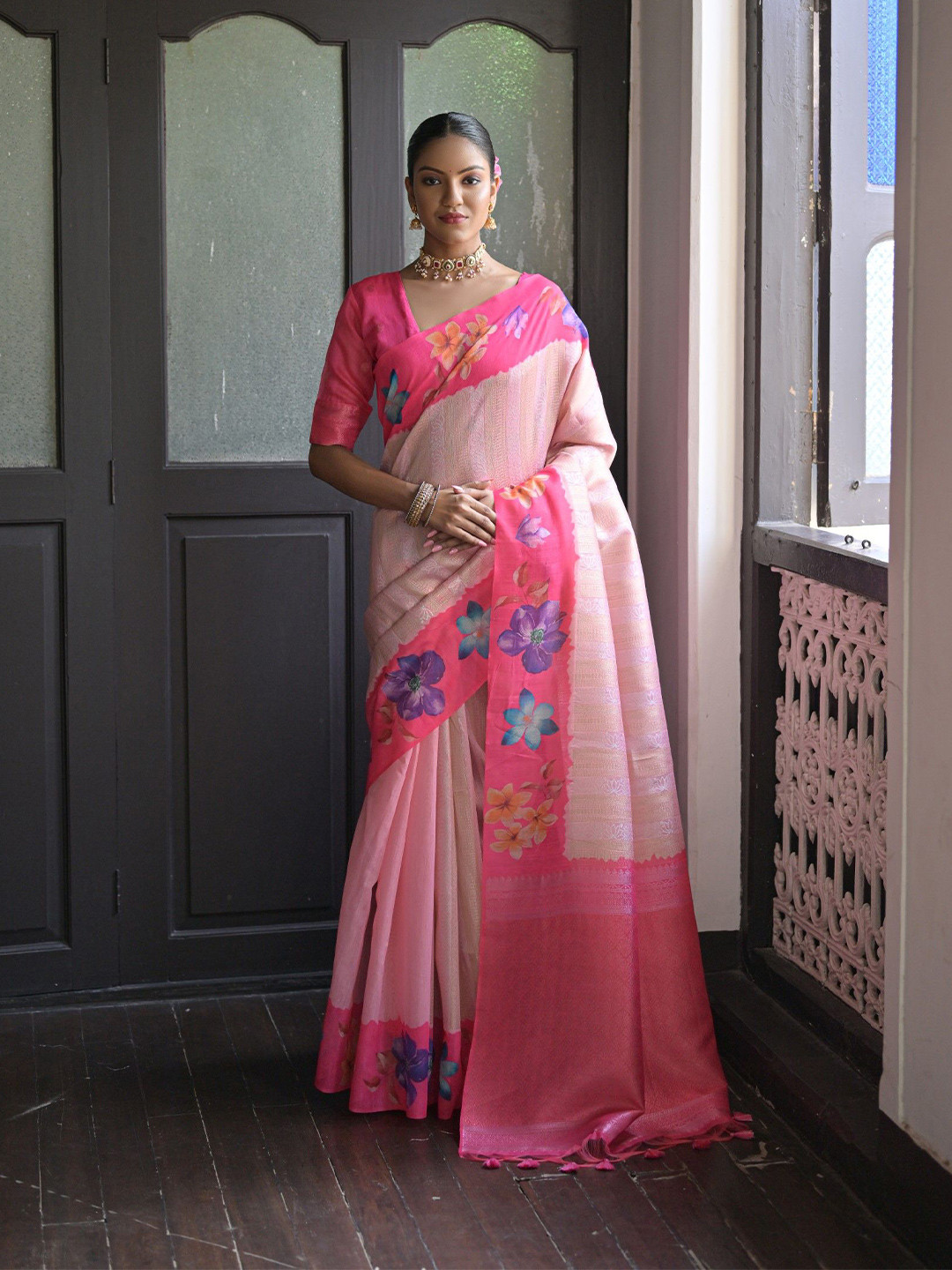 

Kandora Ethnic Motifs Zari Tussar Saree, Pink