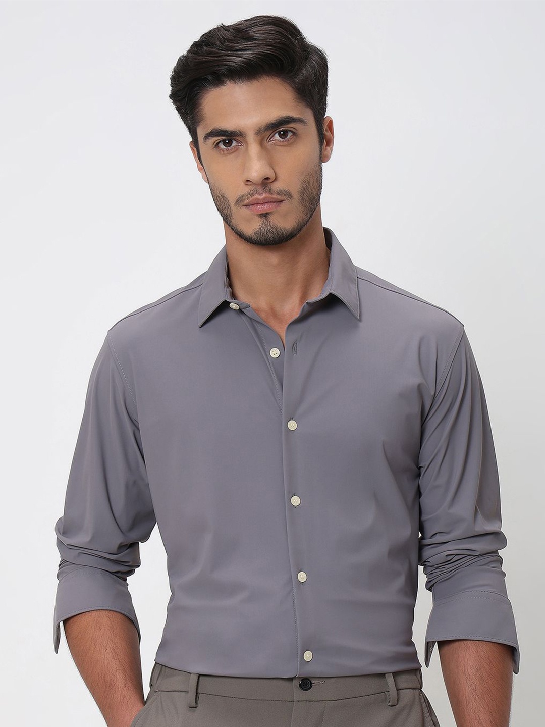 

Mufti Men Spread Collar Solid Slim Fit Casual Shirt, Grey