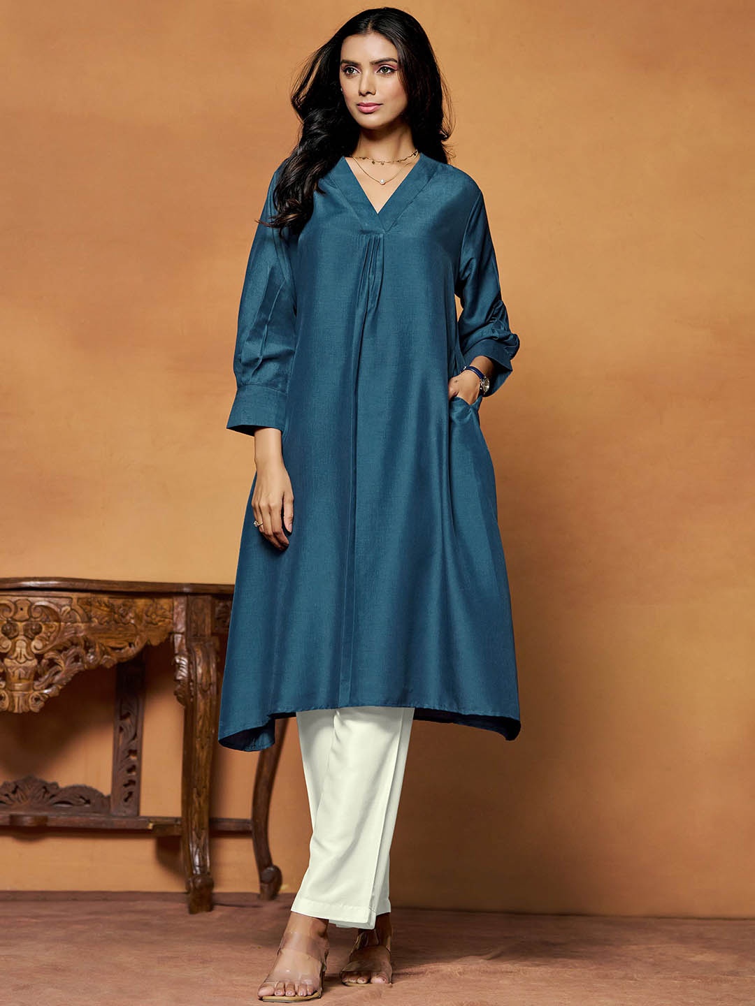 

Sangria Blue V-Neck Cuffed Sleeves Pleated A-Line Kurta With Trouser