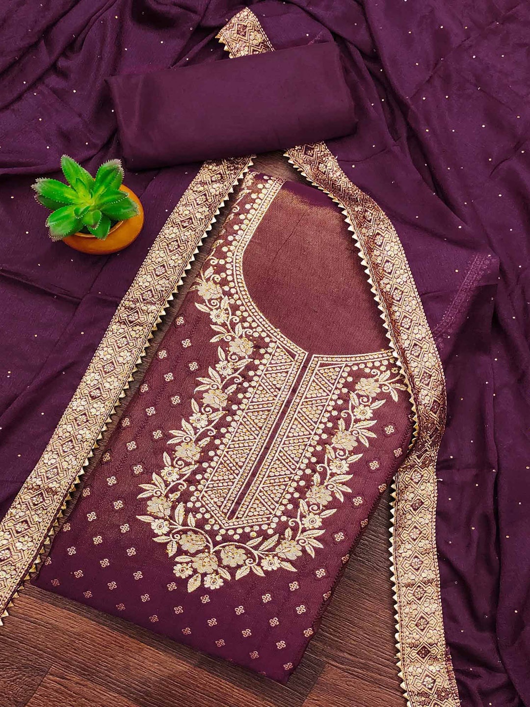

Peachmode Floral Beads and Stones Unstitched Dress Material, Purple