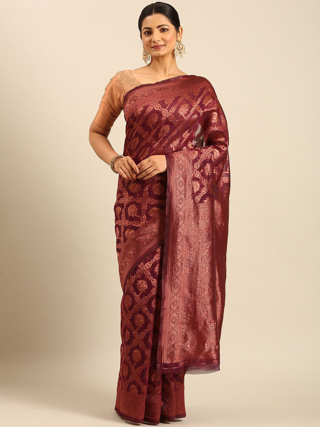 

Ishin Woven Design Zari Saree With Blouse Piece, Burgundy