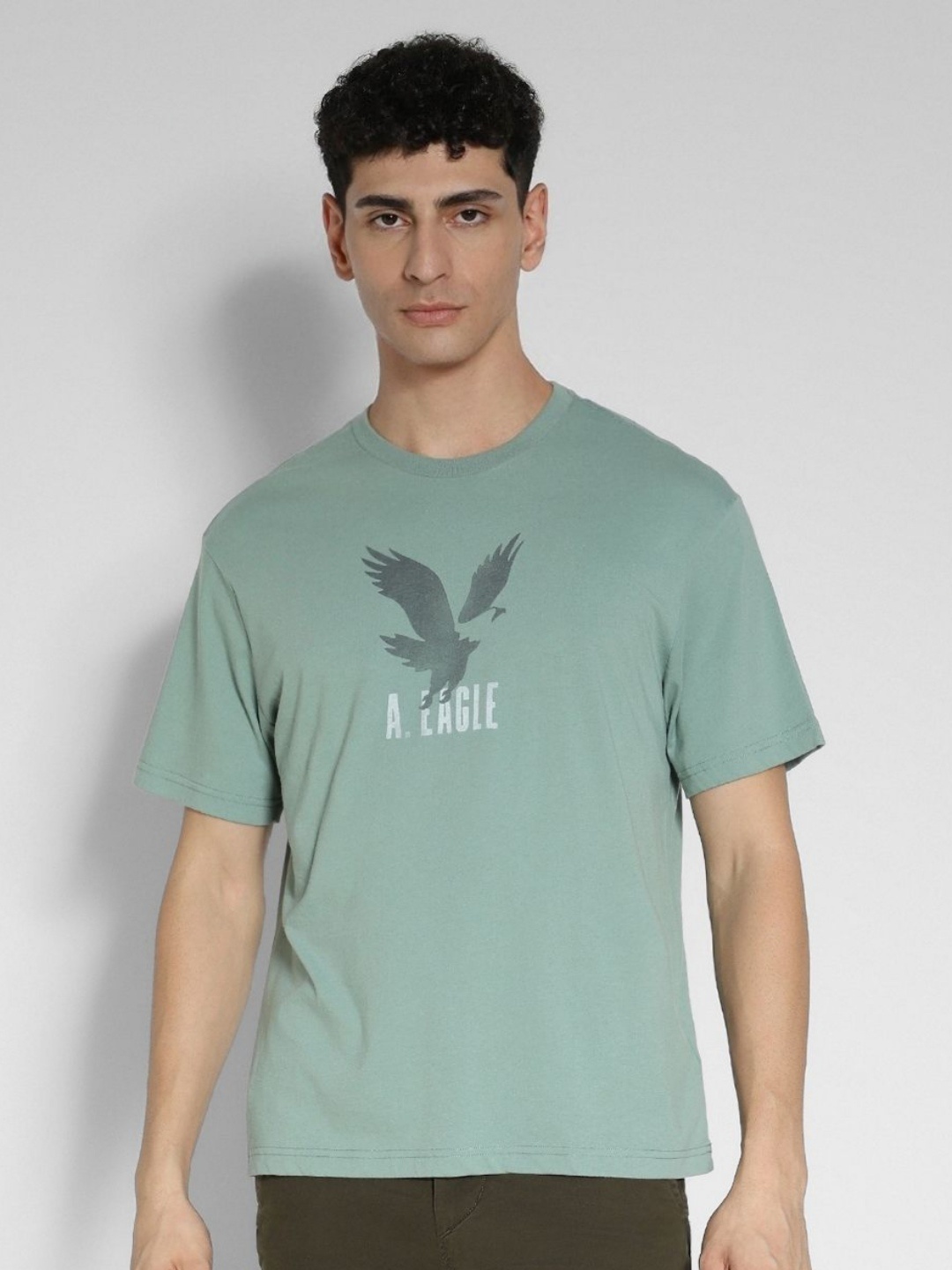 

AMERICAN EAGLE OUTFITTERS Men Graphic Printed Round Neck Cotton T-shirt, Green