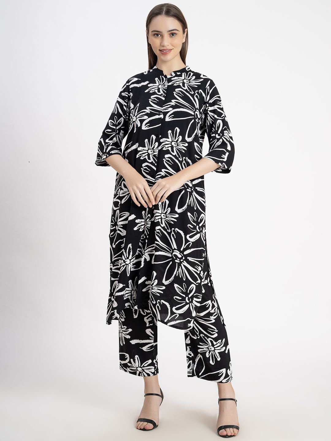 

SANASH Collections Floral Printed Mandarin Collar Tunic With Trousers, Black