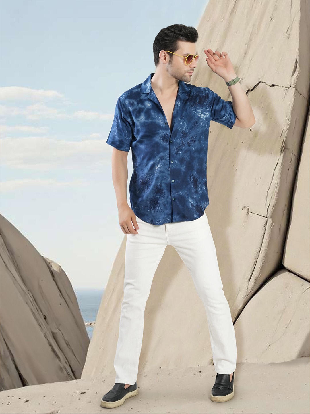 

RANJ Men Smart Club Collar Dyed Cotton Relaxed Fit Casual Shirt, Blue