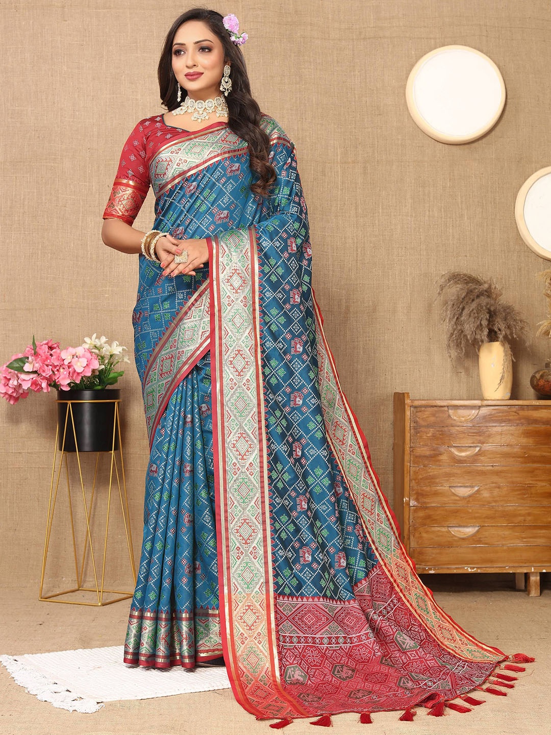 

Zeekha Woven Design Pure Silk Kanjeevaram Saree, Blue