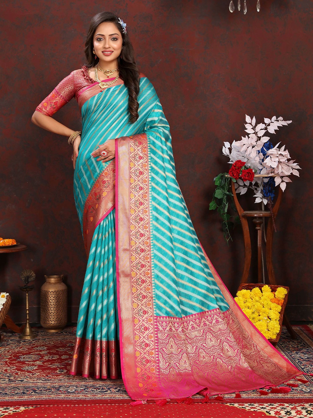 

Zeekha Striped Woven Design Zari Kanjeevaram Saree, Turquoise blue