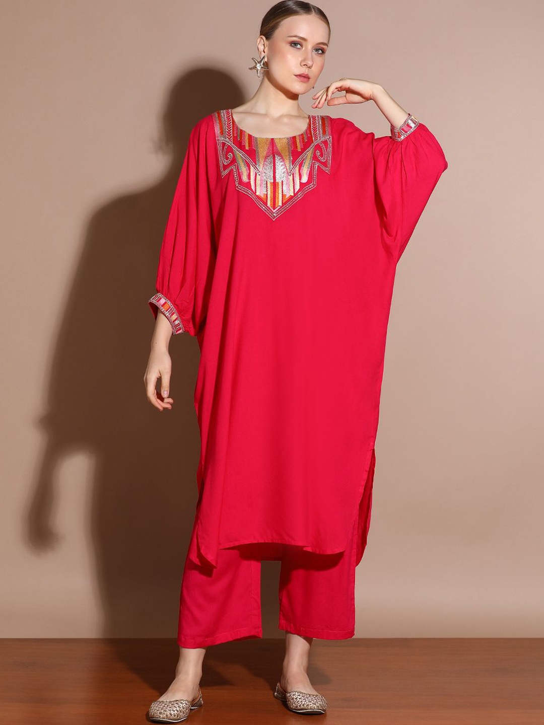 

Anouk Pink Floral Yoke Design Thread Work Kaftan Kurta With Palazzo