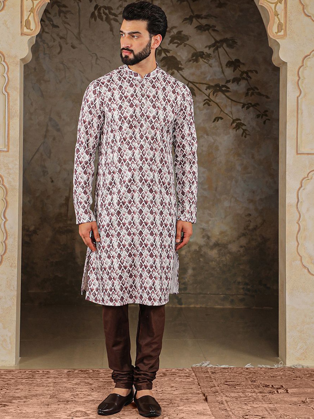 

HOUSE OF DEYANN Geometric Printed Jacquard Straight Kurta With Churidar, Brown