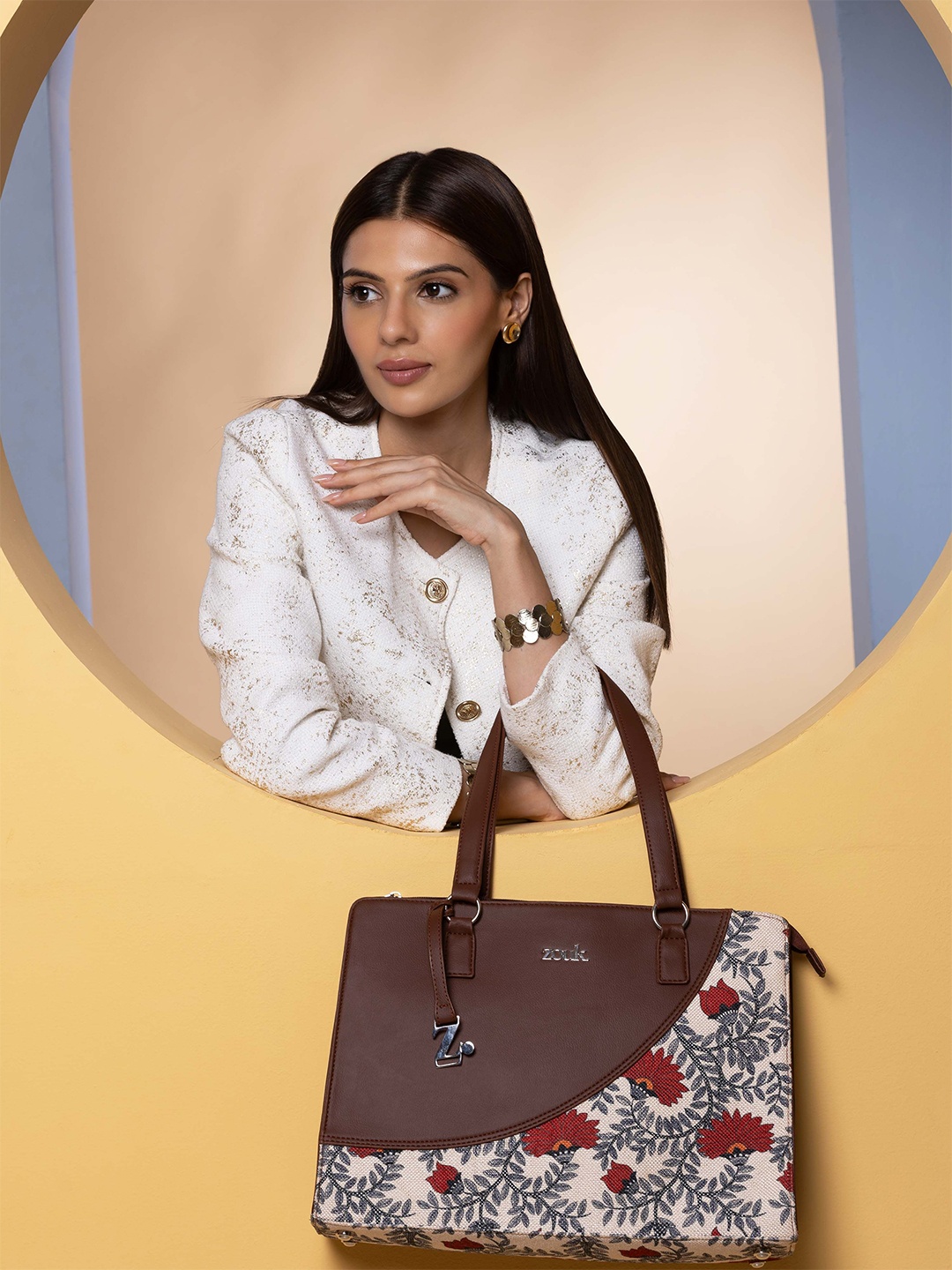 

ZOUK Women Nawabi Couture Office Essential Bag, Beige