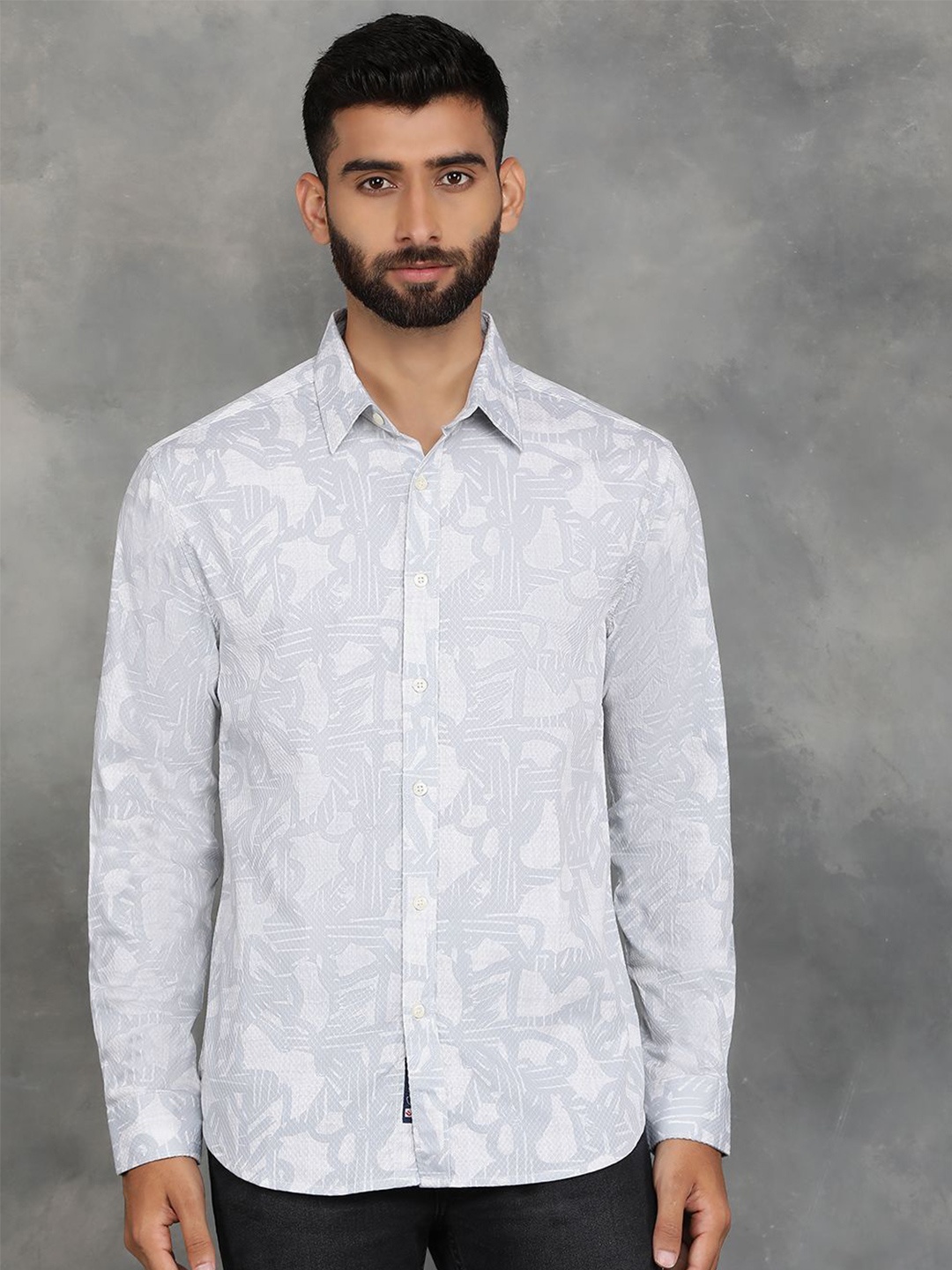 

Greenfibre Men Spread Collar Abstract Printed Cotton Slim Fit Casual Shirt, Grey