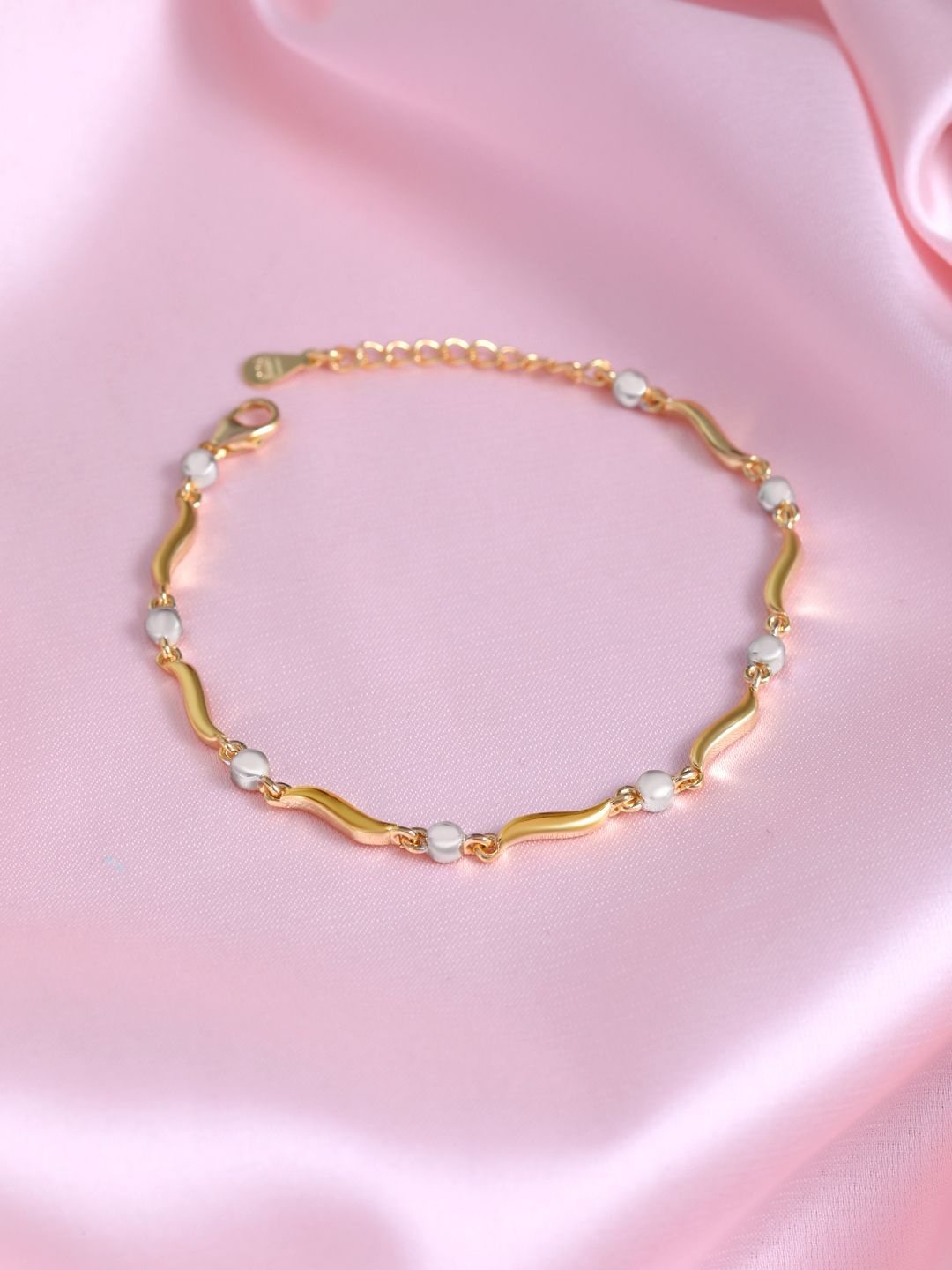 

Zavya 925 Sterling Silver Rhodium-Plated Link Bracelet, Gold
