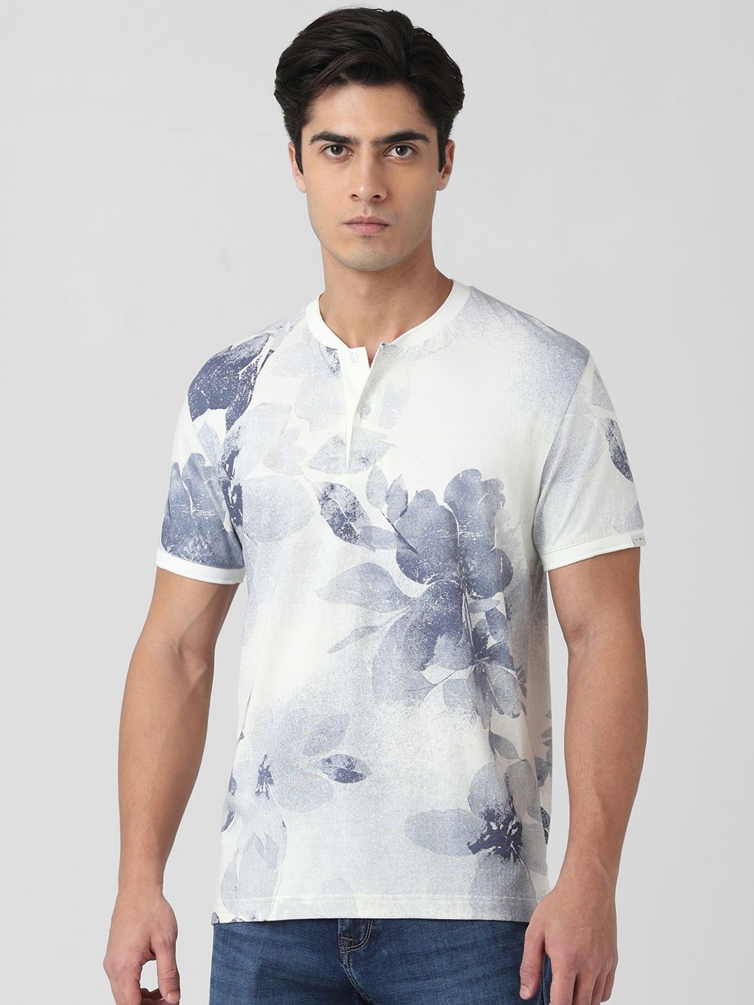 

Mufti Men Floral Printed Henley Neck Cotton Slim Fit T-shirt, Off white