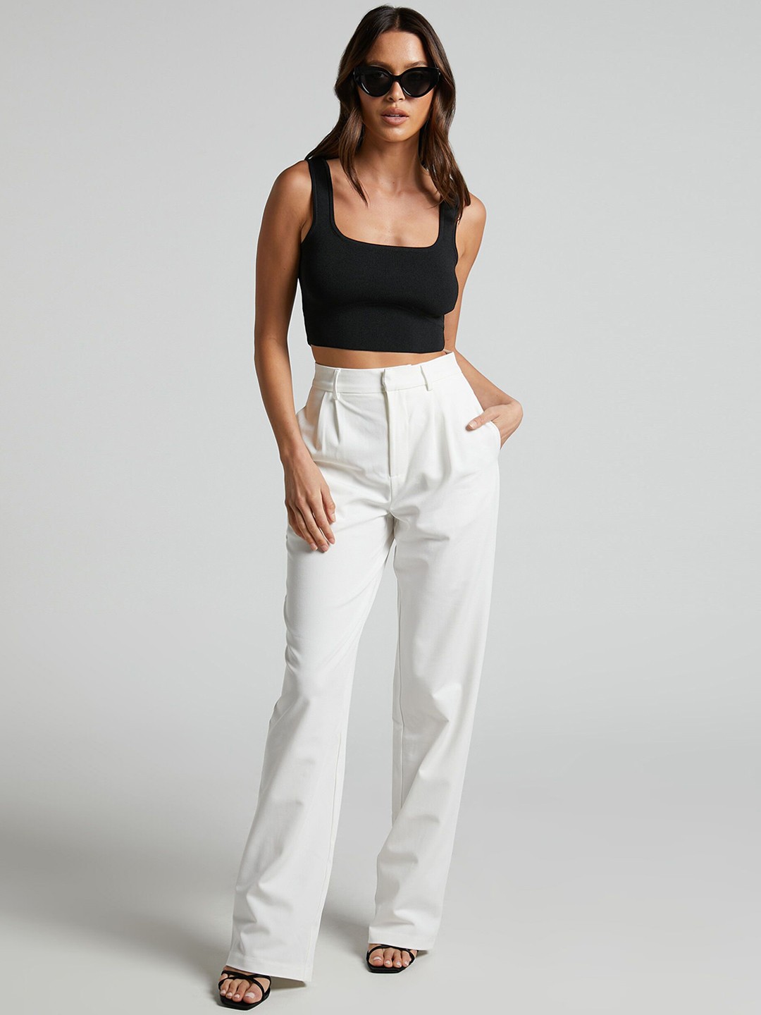 

FNOCKS Women Smart Straight Fit High-Rise Pleated Wide Leg Trousers, White