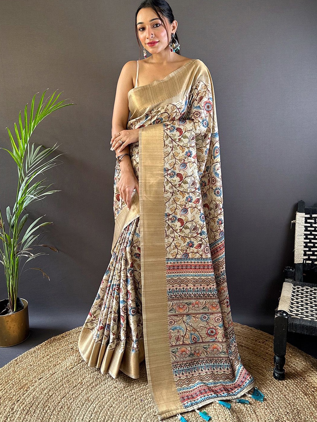 

Ishin Kalamkari Zari Traditional Tussar Saree, Cream