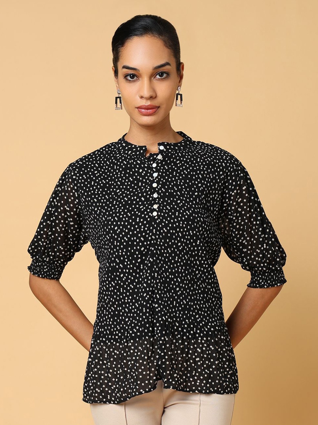 

SHOWOFF Women Polka Dot Print Puff Sleeve Top, Black