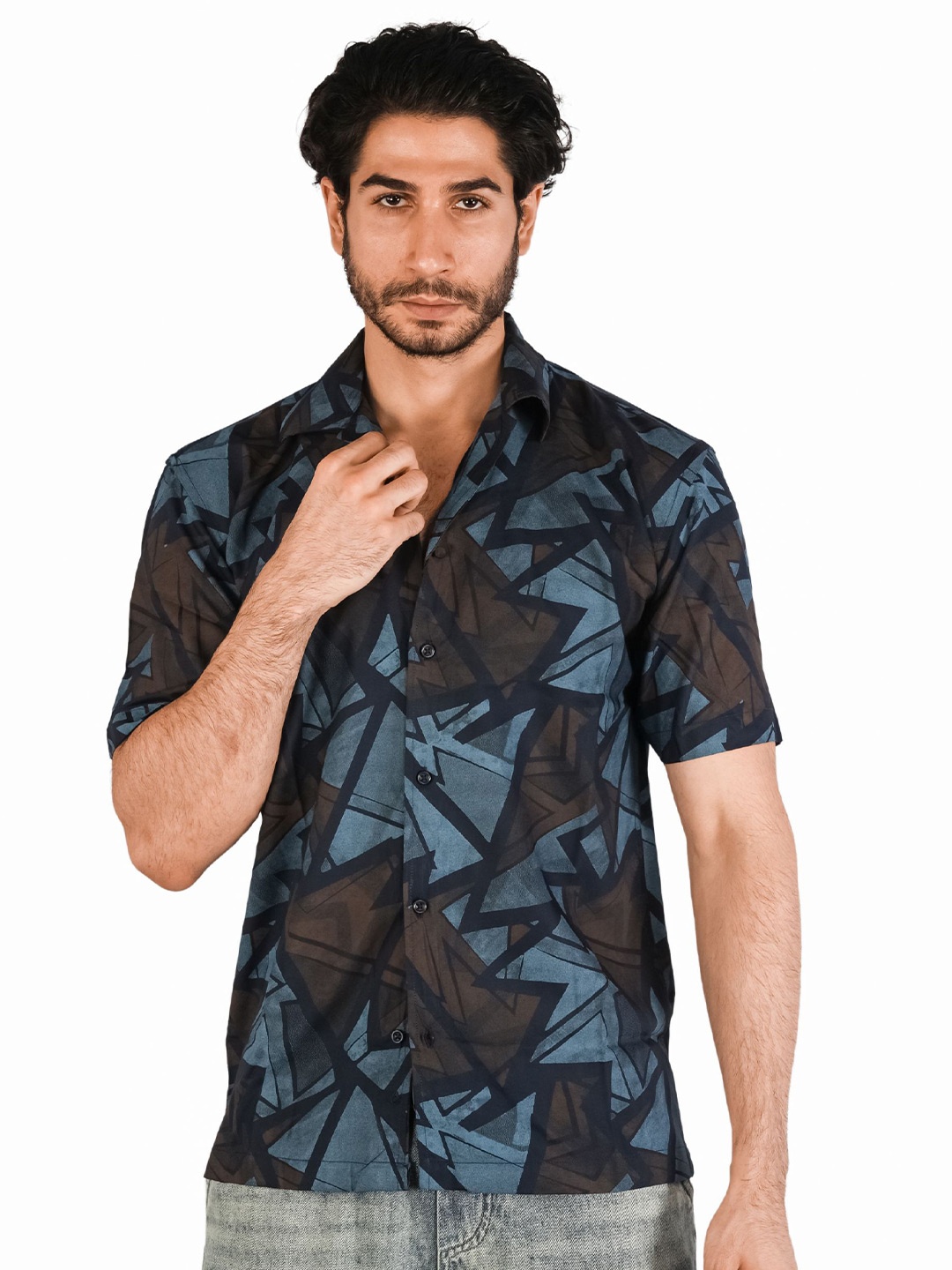

BOTABOCHI Men Classic Cuban Collar Geometric Printed Cotton Relaxed Fit Casual Shirt, Blue