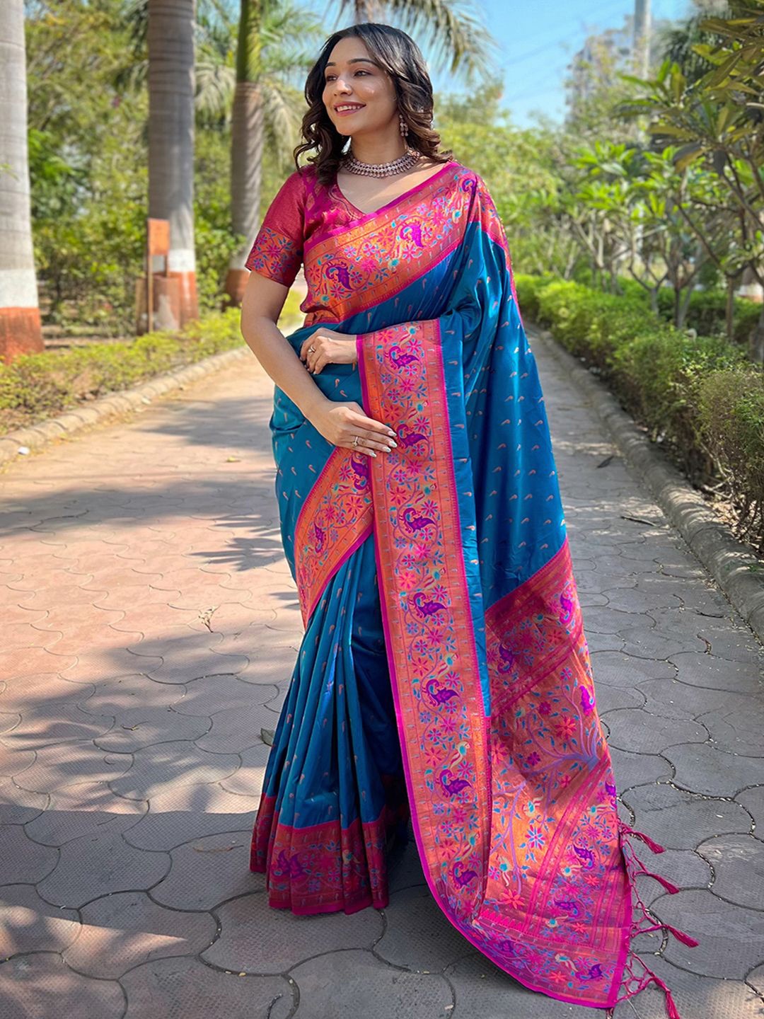 

Mitera Woven Design Zari Paithani Saree, Blue