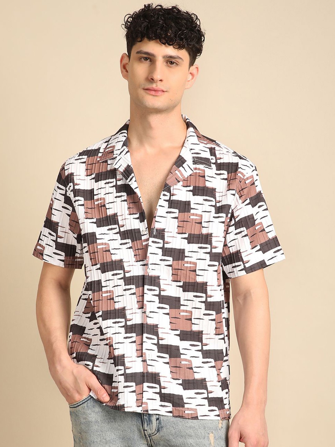 

Voroxy Men Relaxed Cuban Collar Abstract Printed Polycotton Casual Shirt, Brown