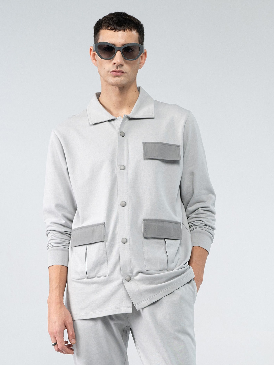 

EDRIO Long Sleeves Cotton Shacket, Grey