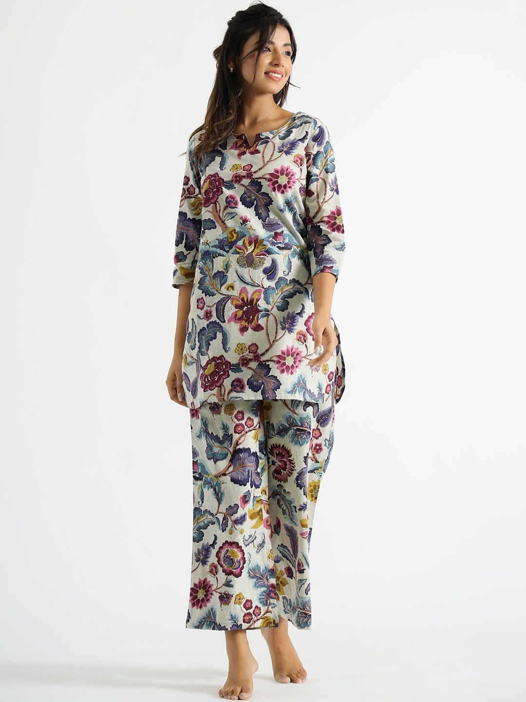

Rujave Floral Printed Tunic With Trousers, White